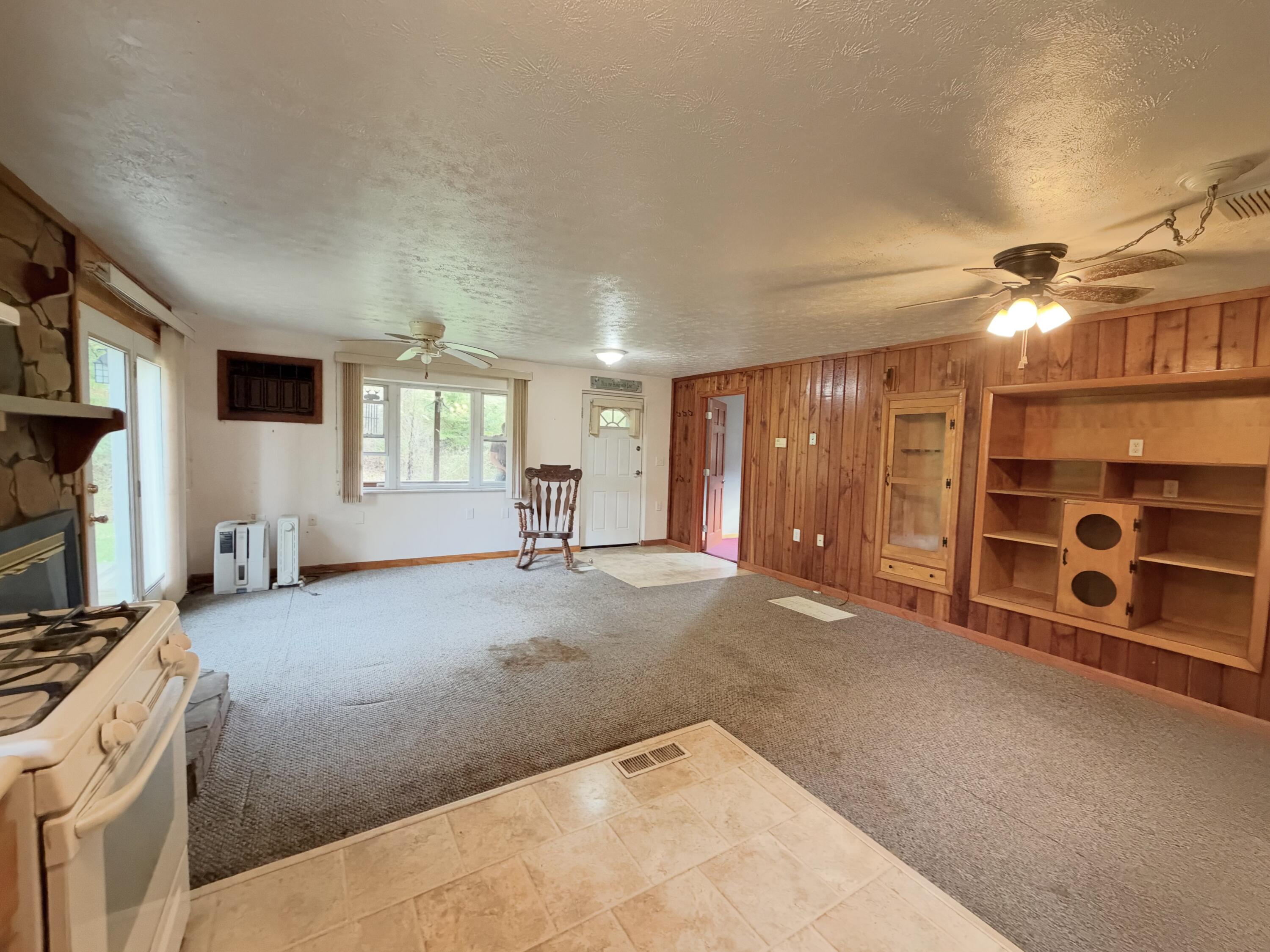 480 Backus Branch Rd