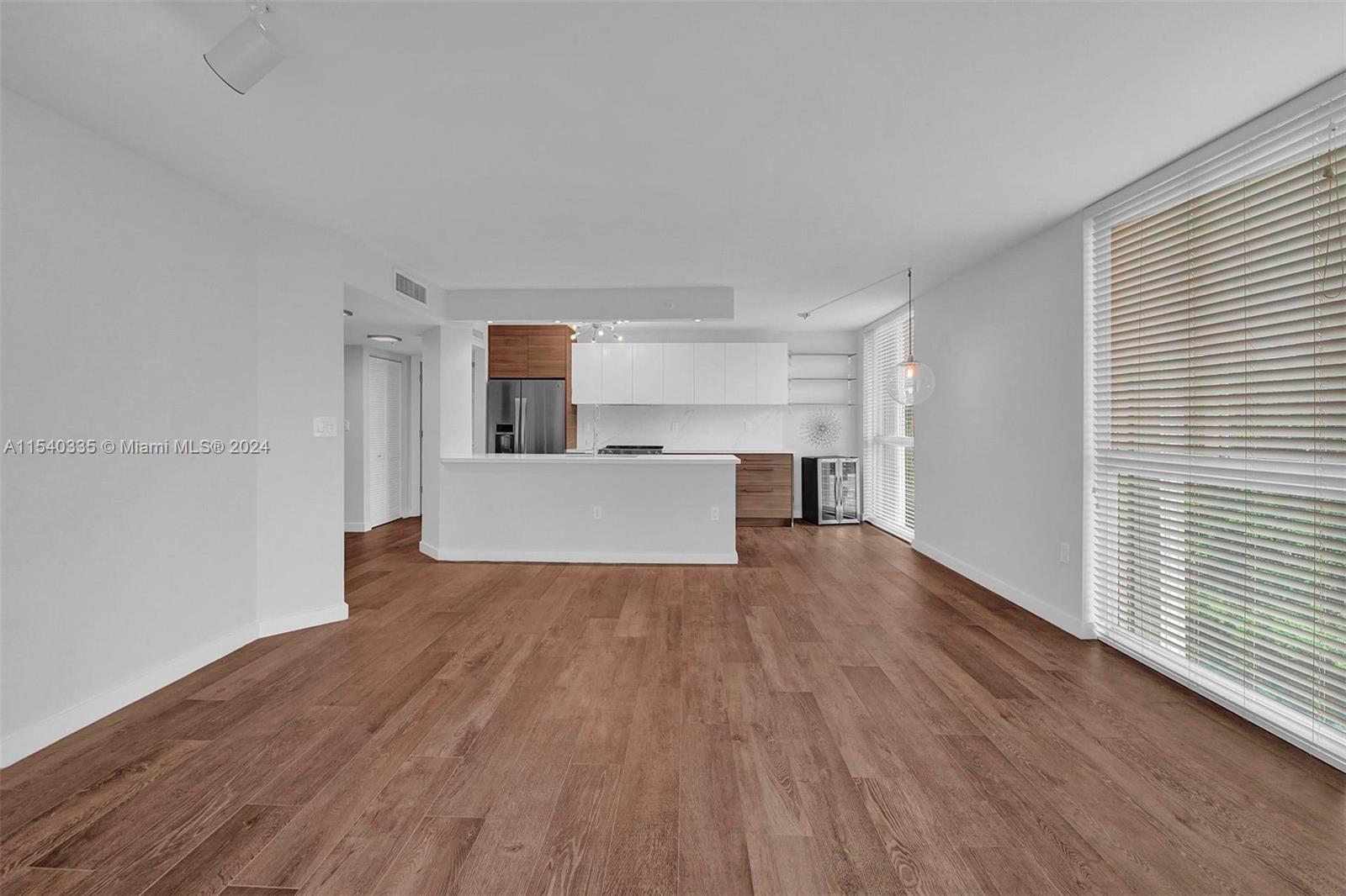 1688 West Ave # 209