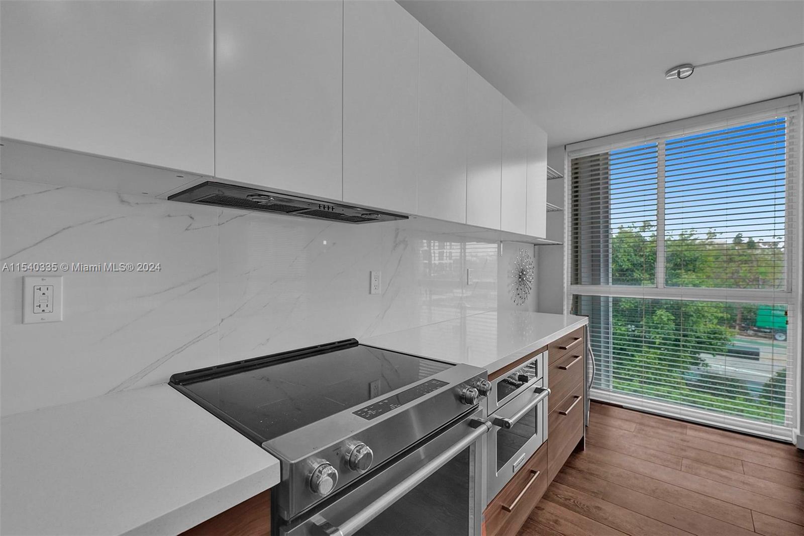 1688 West Ave # 209