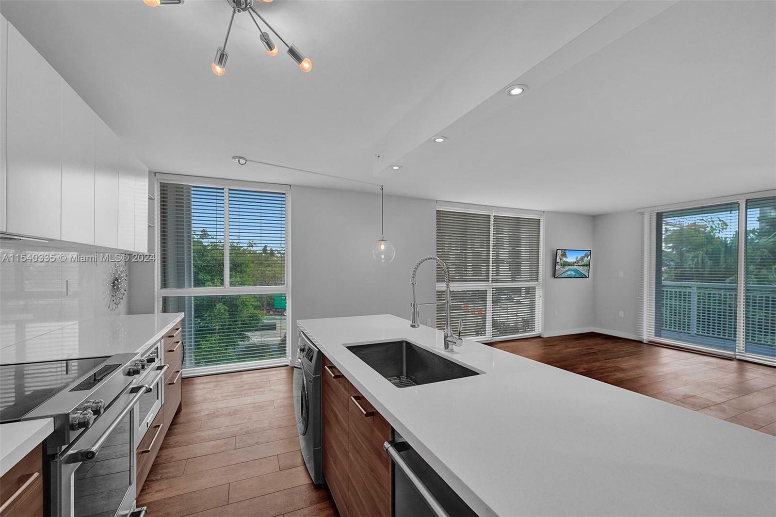1688 West Ave # 209