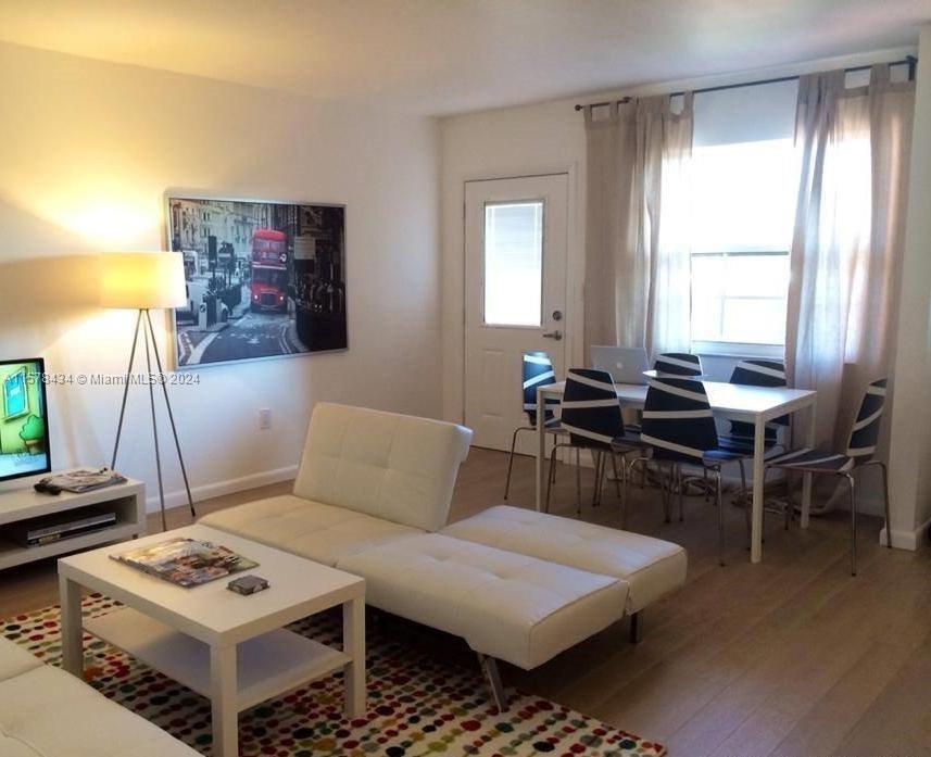 525 Meridian Ave # 302