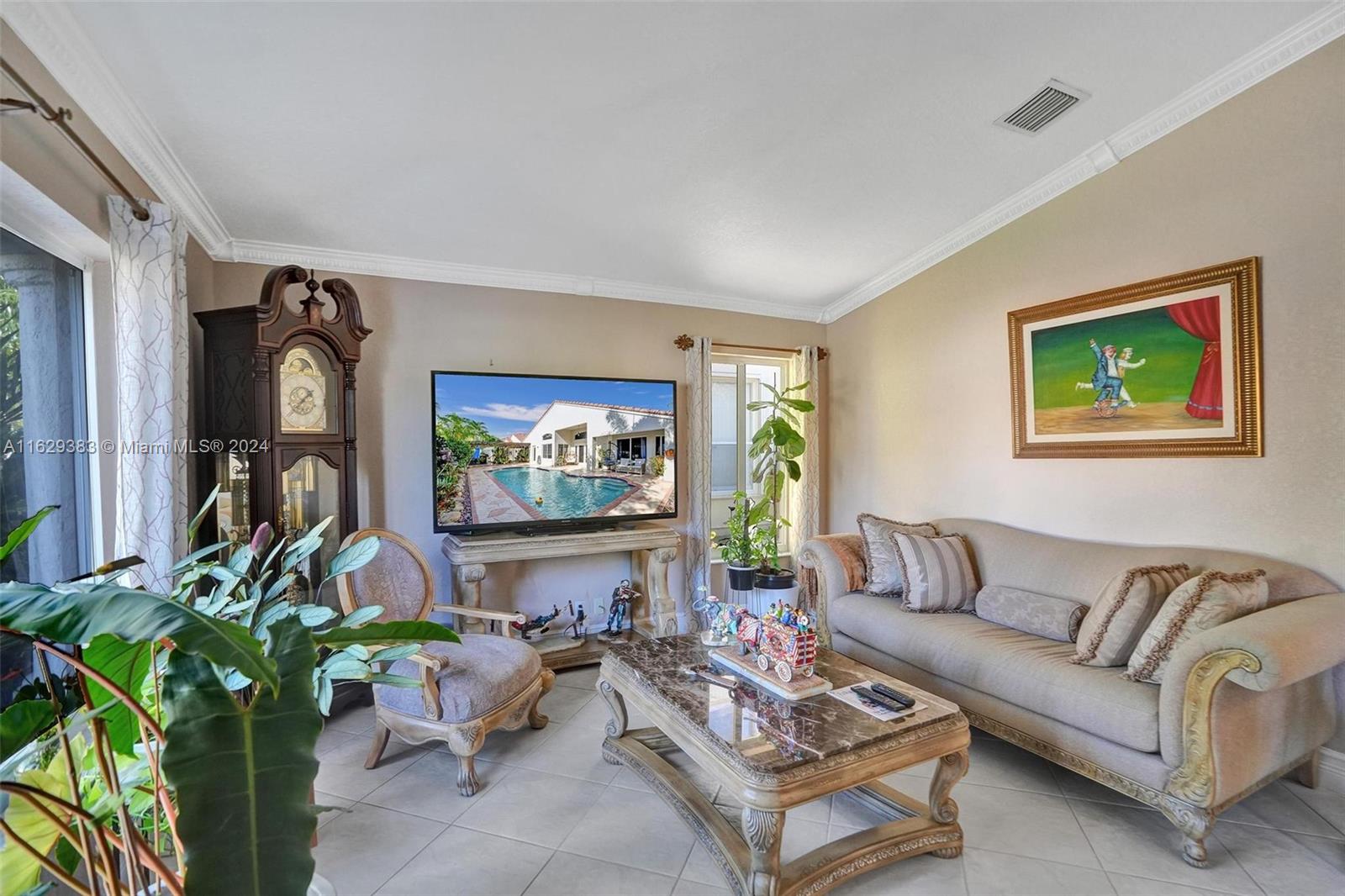1561 SW 189th Ter