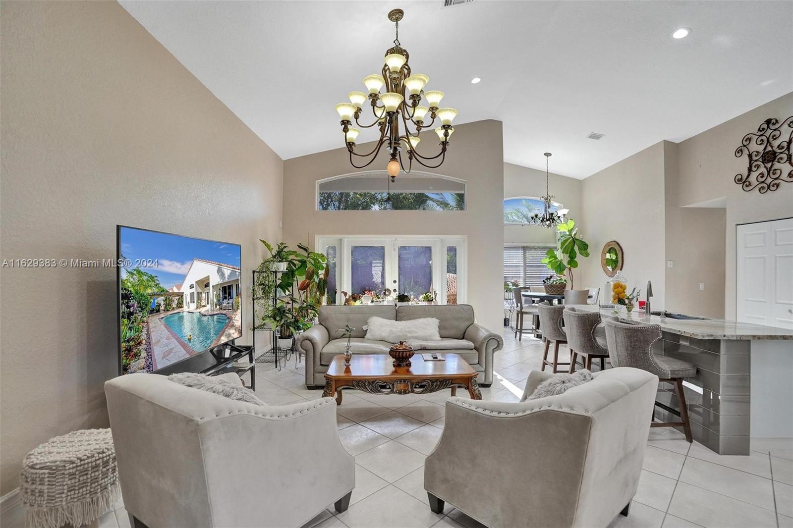 1561 SW 189th Ter