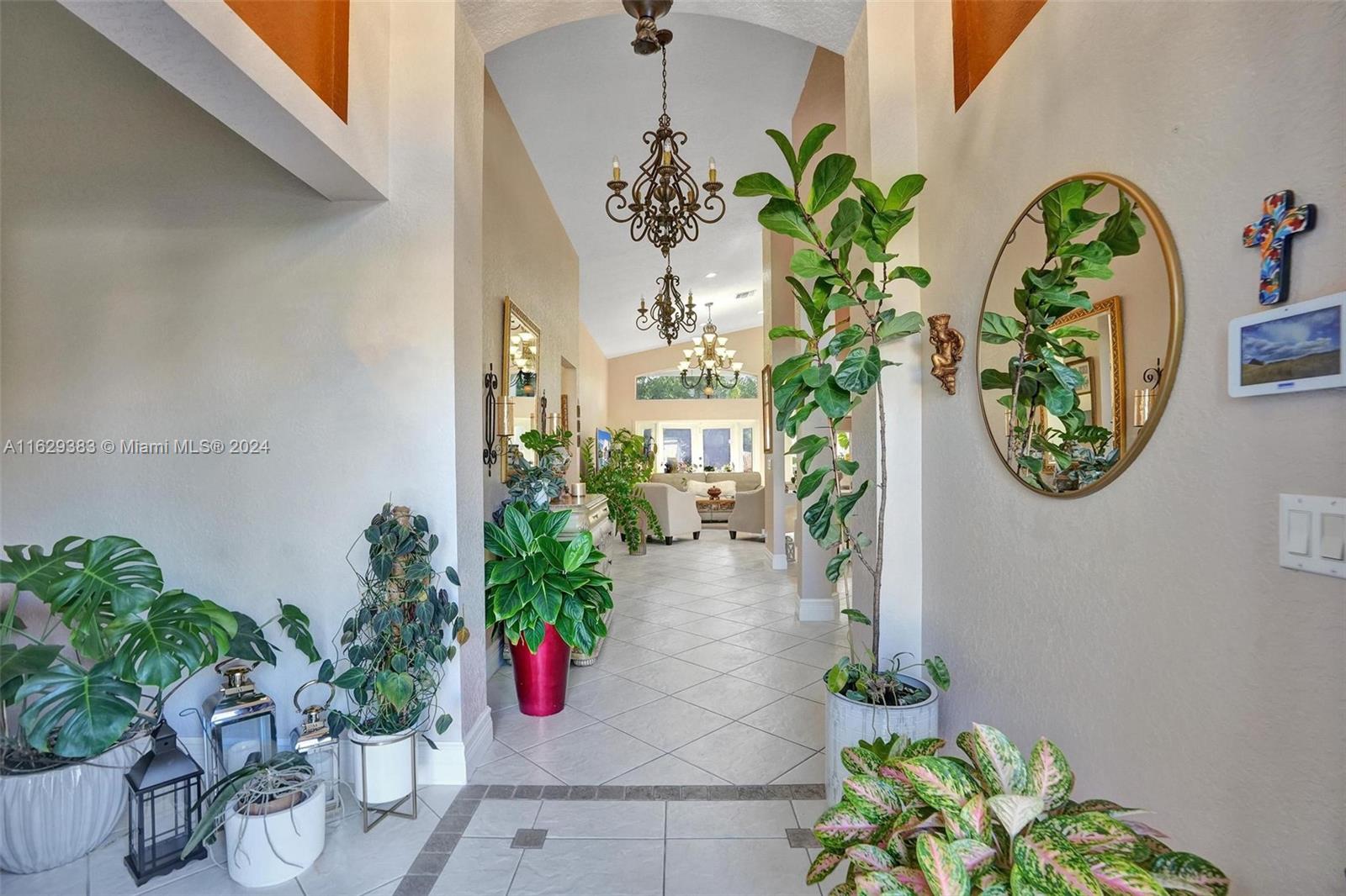 1561 SW 189th Ter