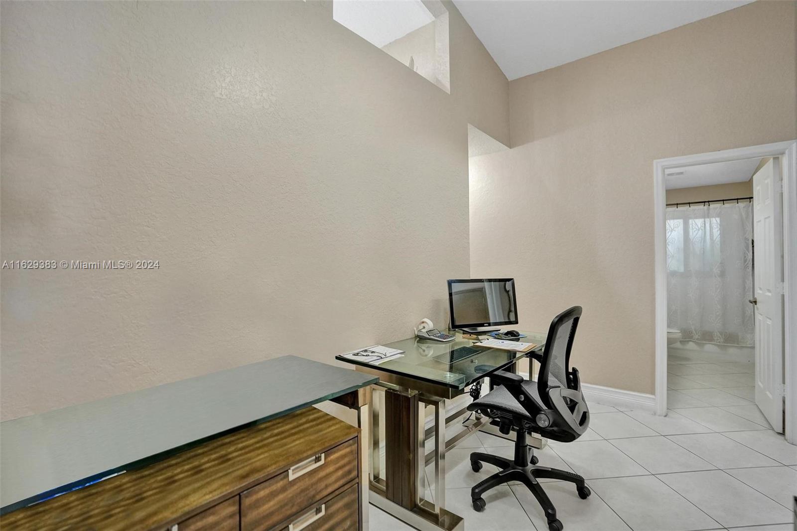 1561 SW 189th Ter