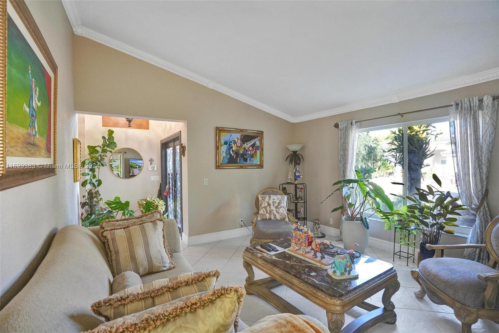 1561 SW 189th Ter