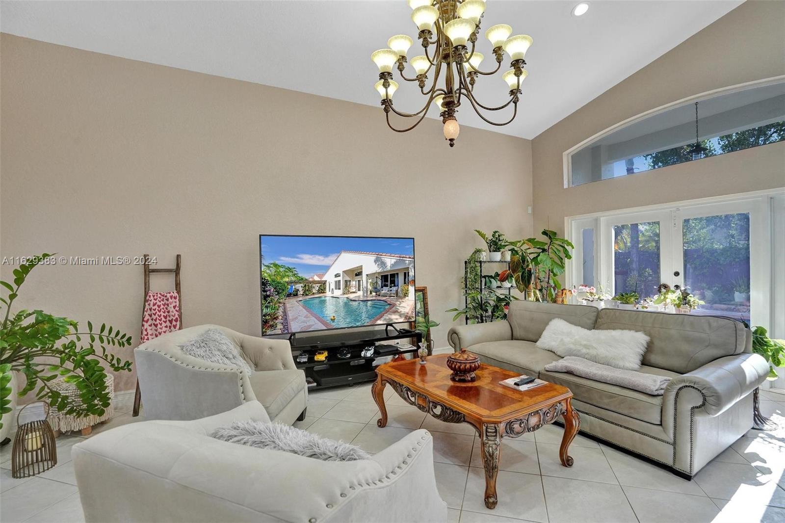 1561 SW 189th Ter