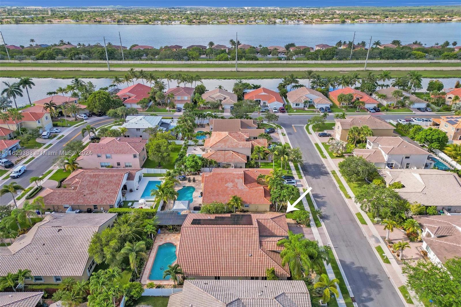 1561 SW 189th Ter