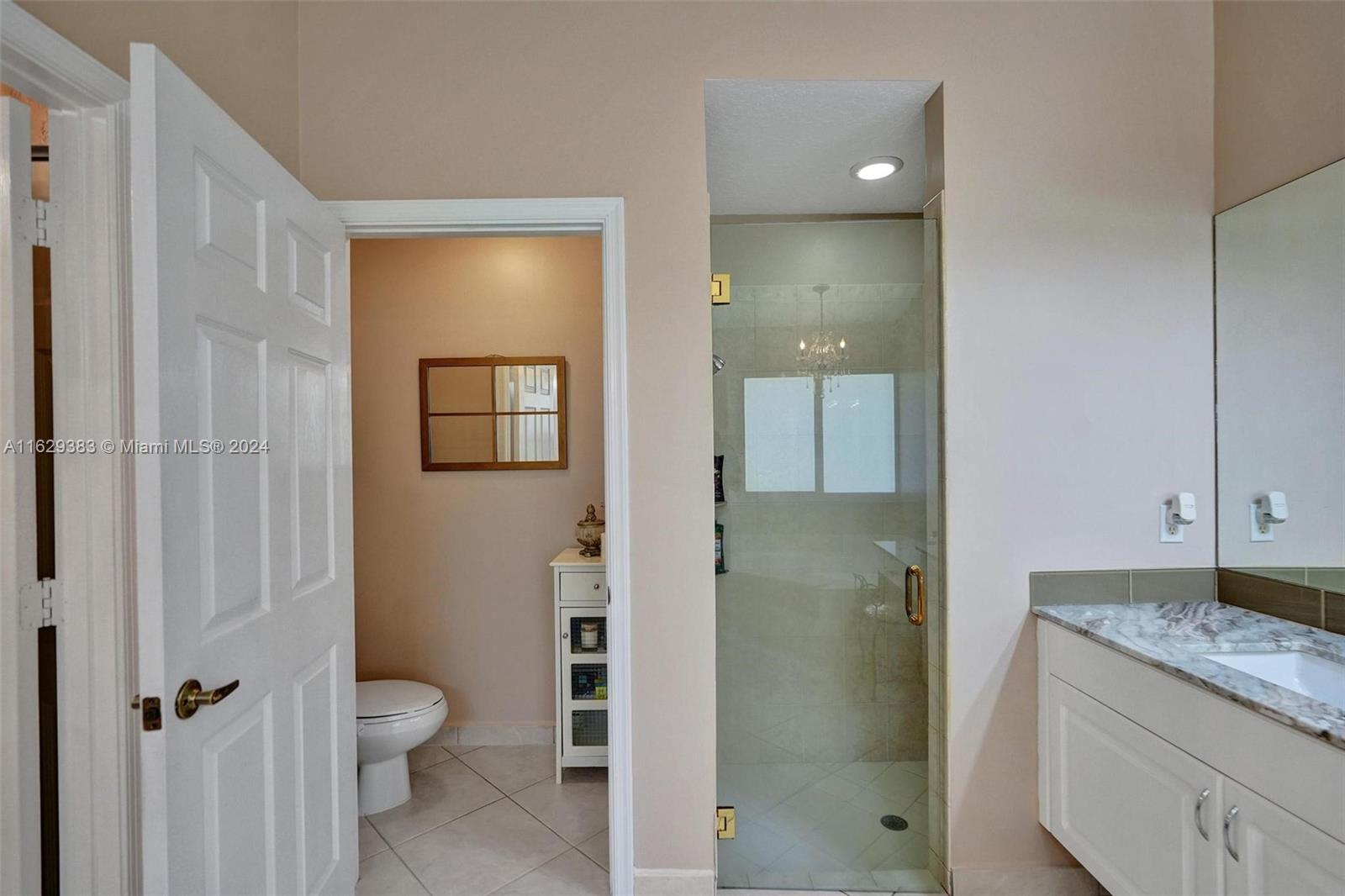 1561 SW 189th Ter