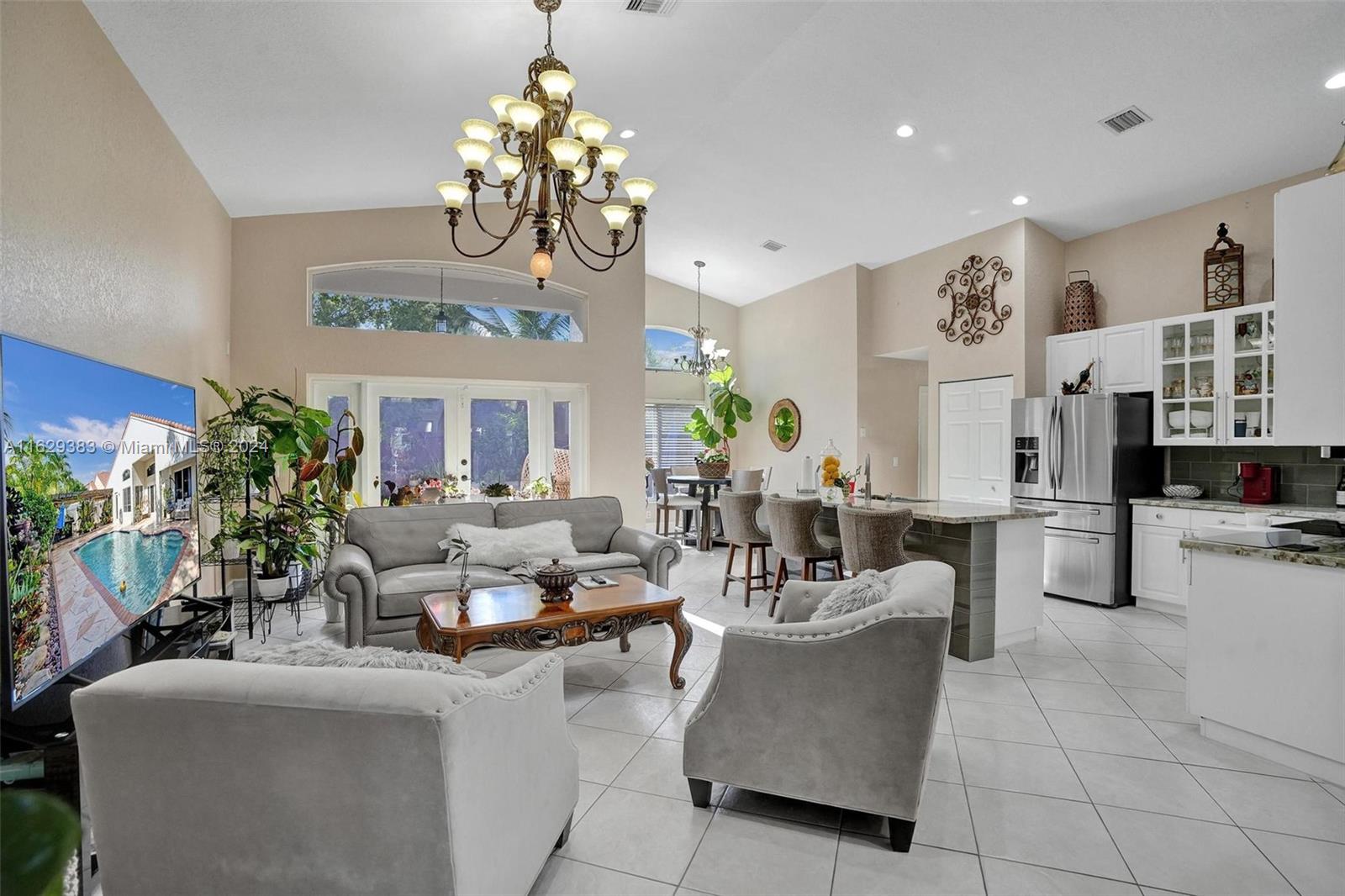 1561 SW 189th Ter