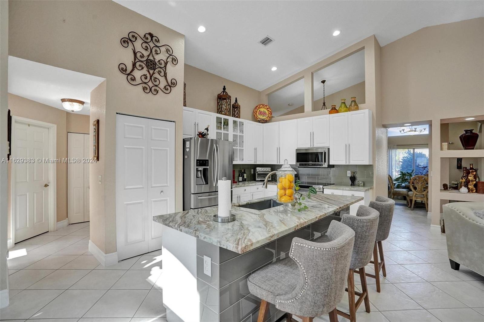 1561 SW 189th Ter