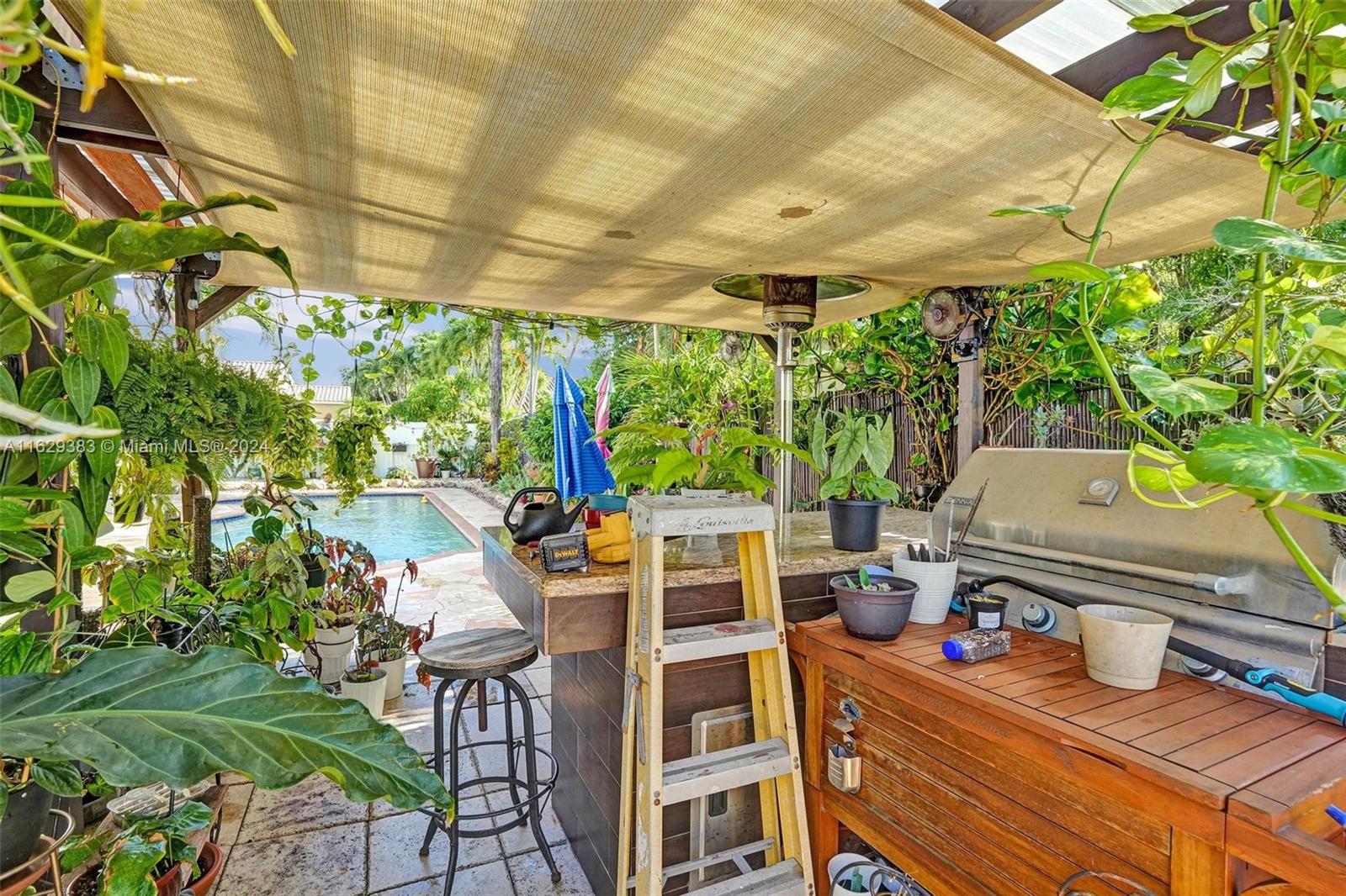 1561 SW 189th Ter