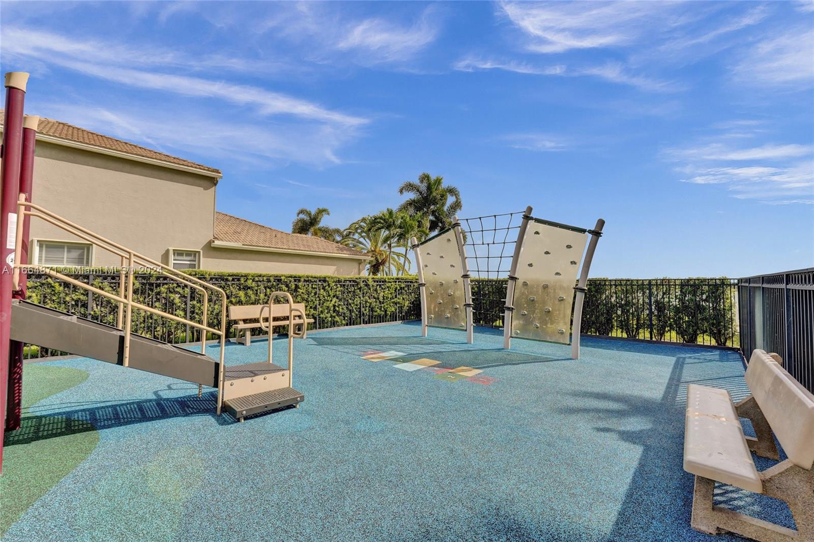 1520 SW 171st Ter