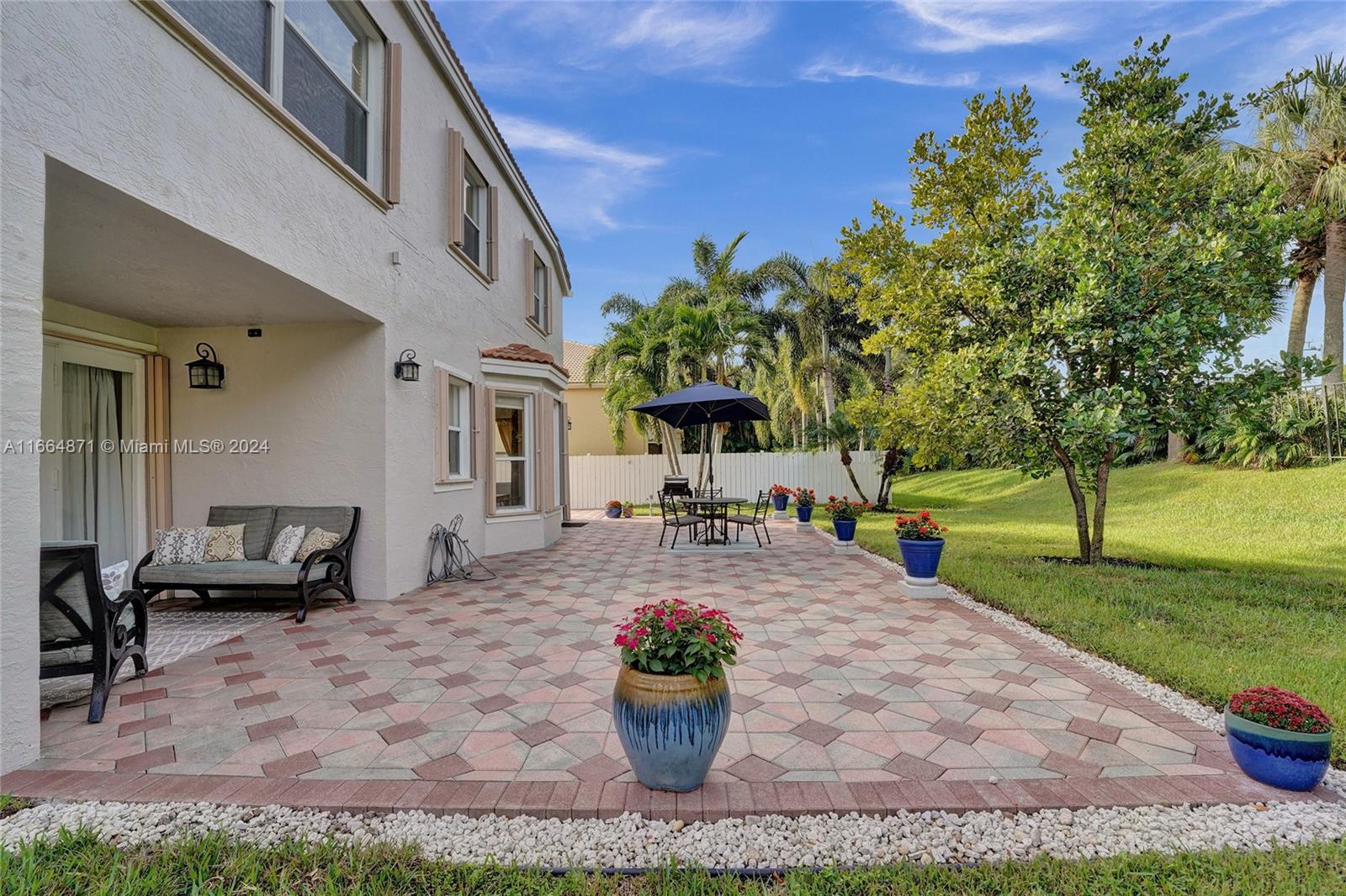 1520 SW 171st Ter