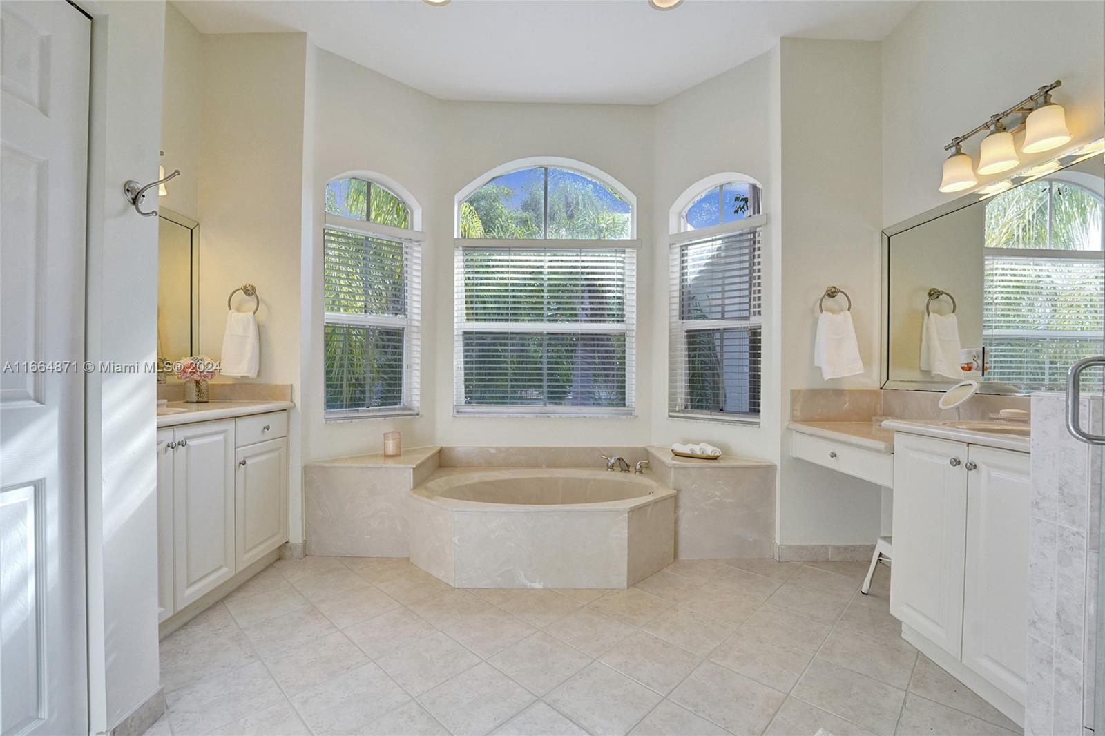 1520 SW 171st Ter