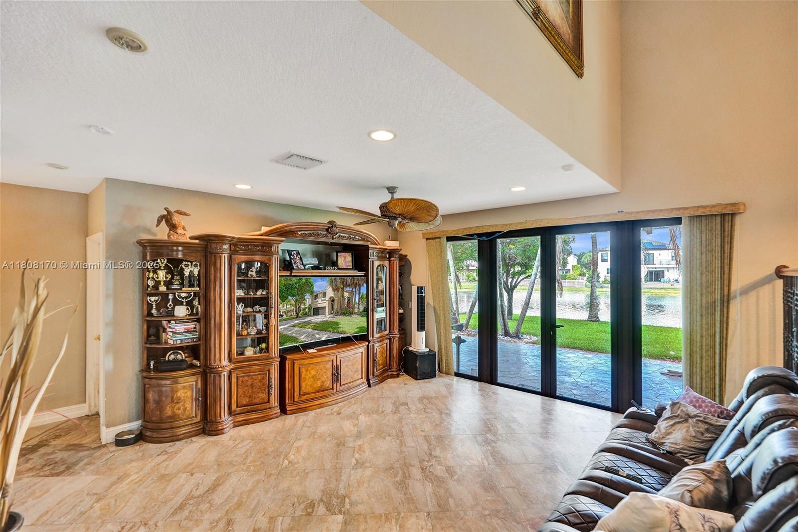 4946 SW 166th Ave
