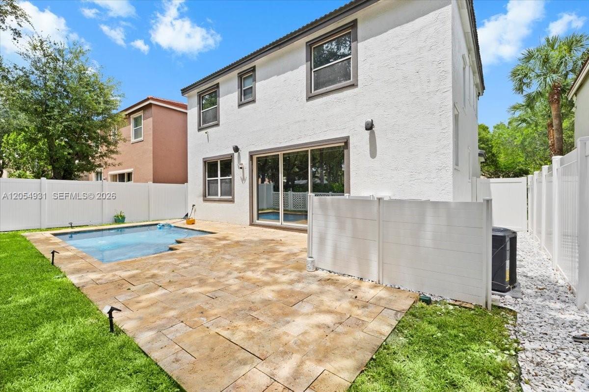 5014 SW 155th Ter
