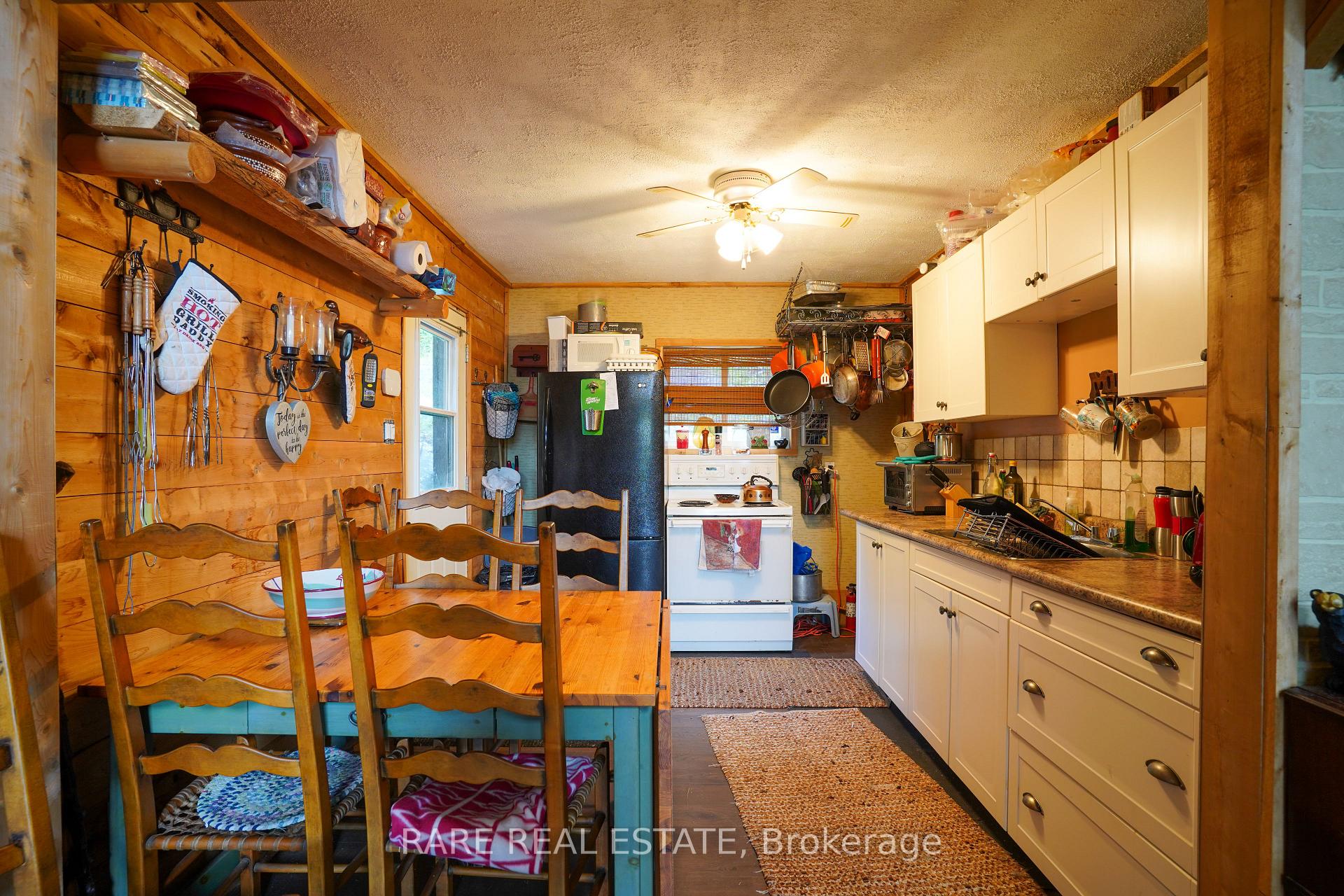 139D Petit Lane