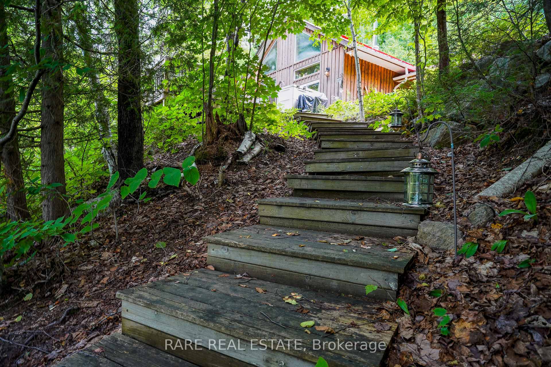 139D Petit Lane