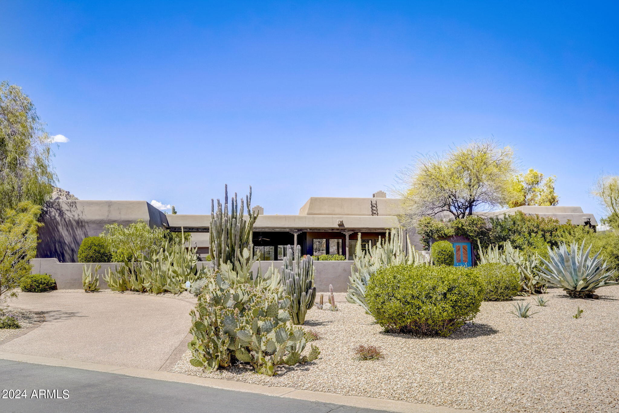 10468 E QUARTZ ROCK Road