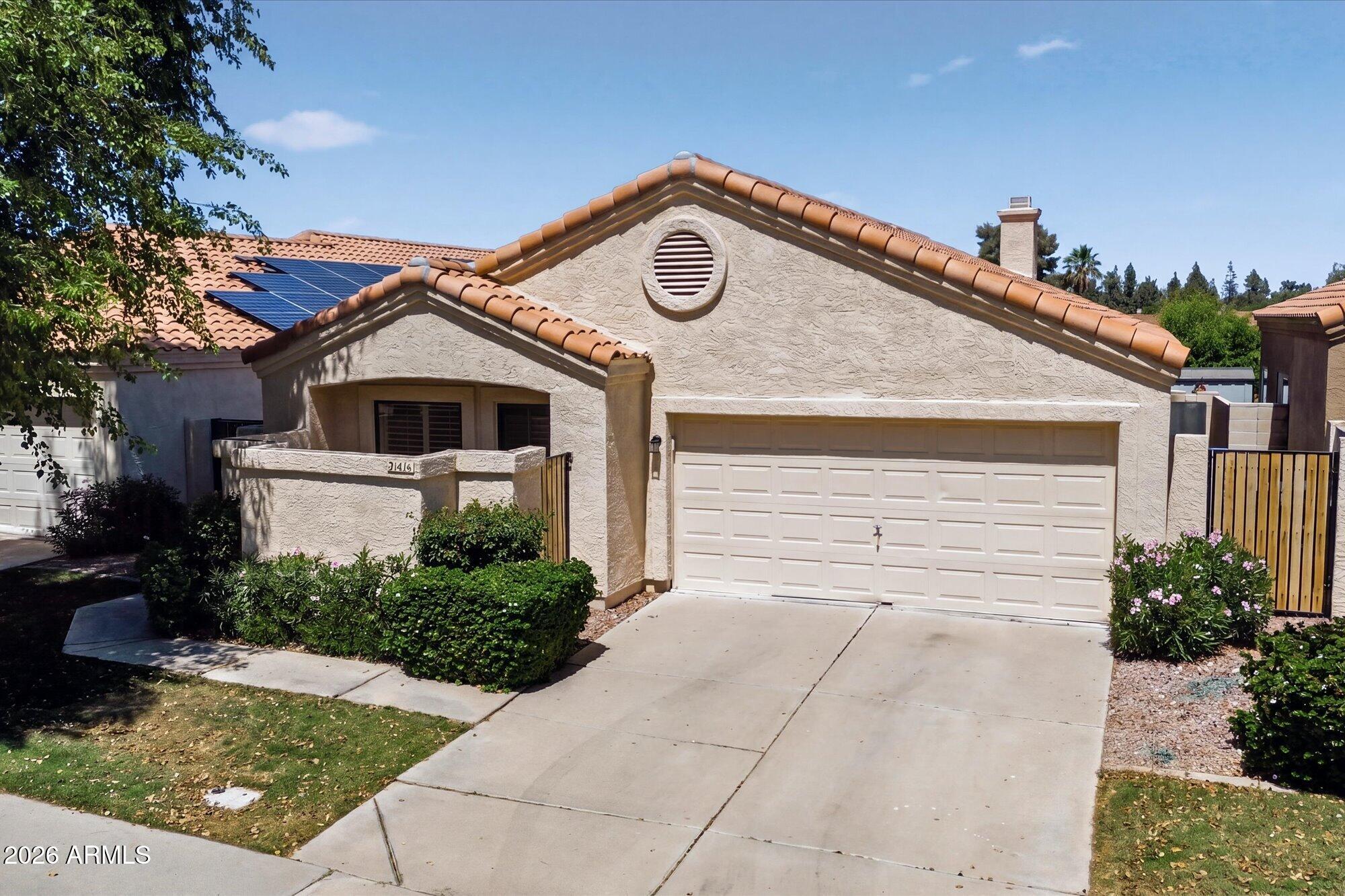 246 E VAUGHN Avenue