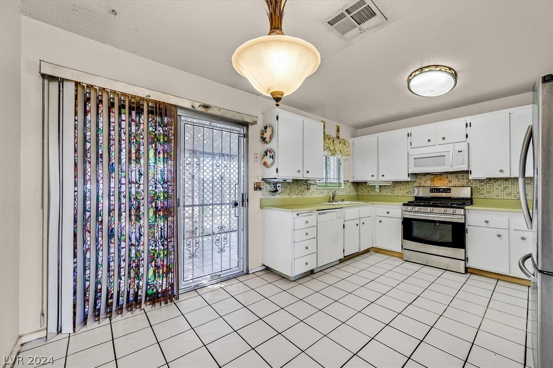 4713 Greencreek Drive