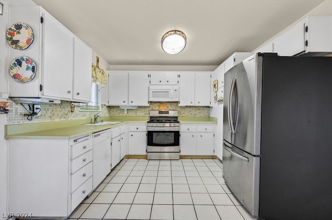 4713 Greencreek Drive