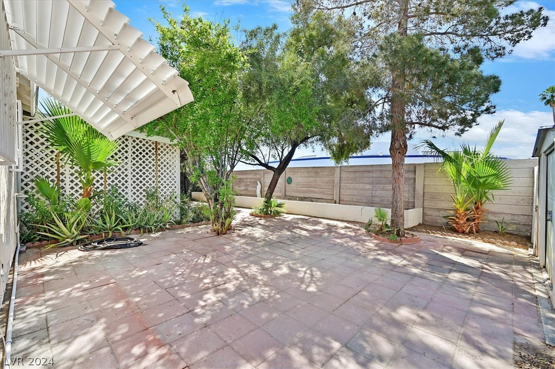 4713 Greencreek Drive