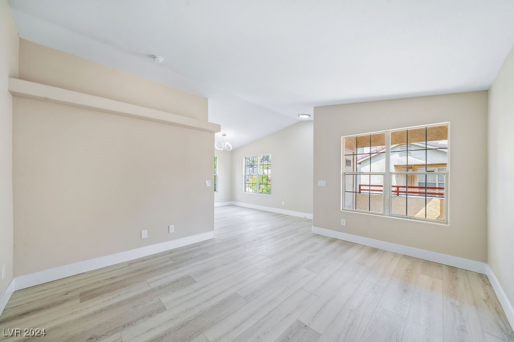 520 Arrowhead Trail 923