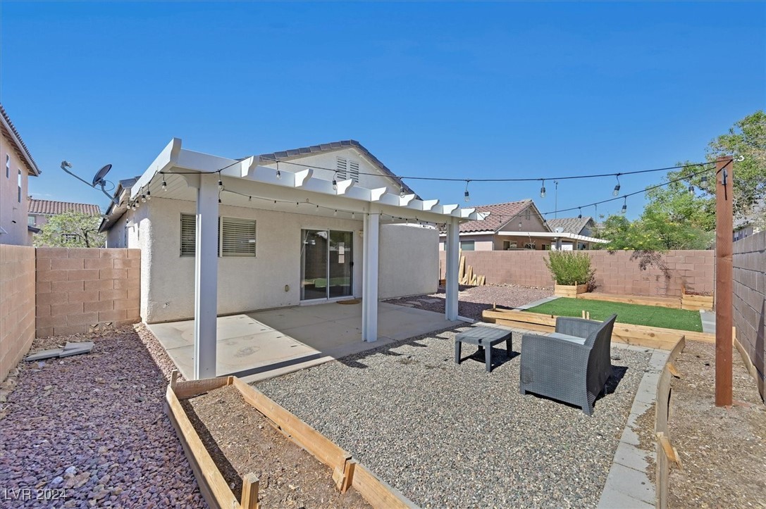 8524 Bighorn River Street