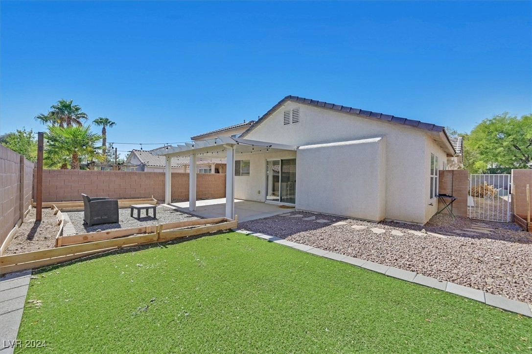 8524 Bighorn River Street