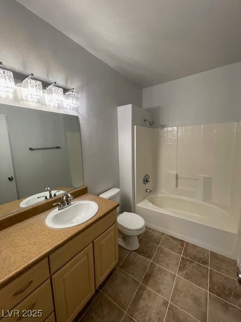 8250 North Grand Canyon Drive 2085