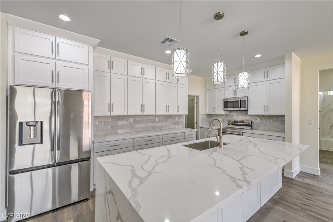 4801 Stoneham