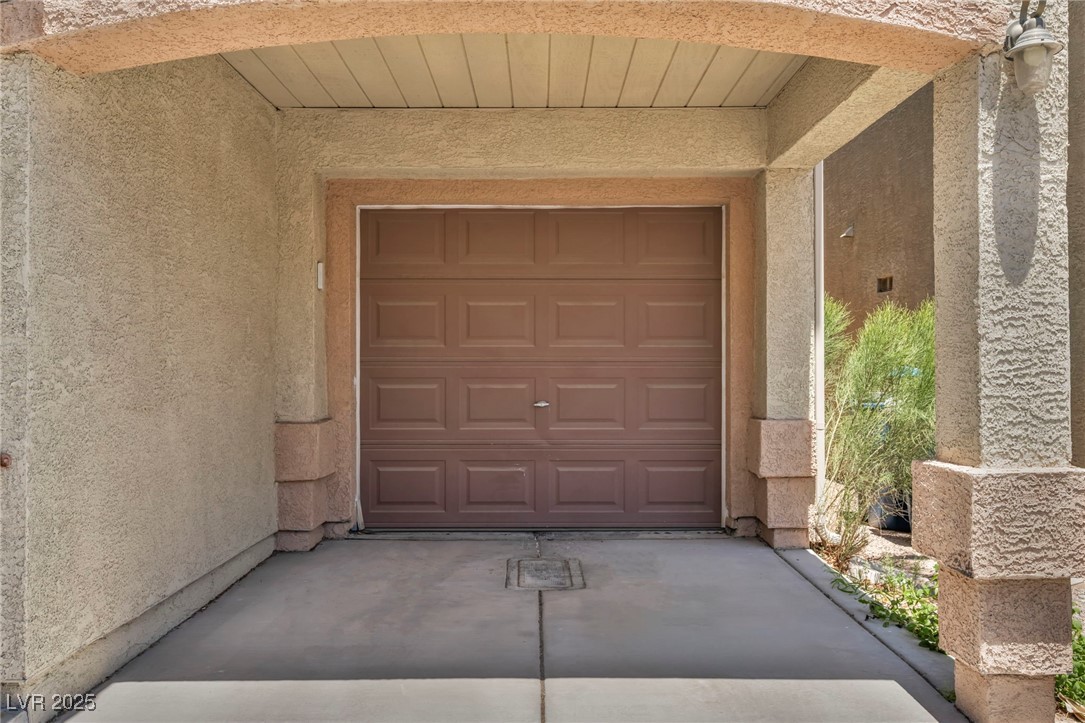 9104 Pearl Cotton Avenue