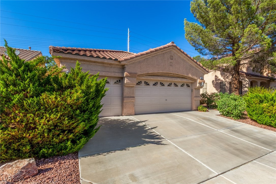 1852 Tremolite Avenue