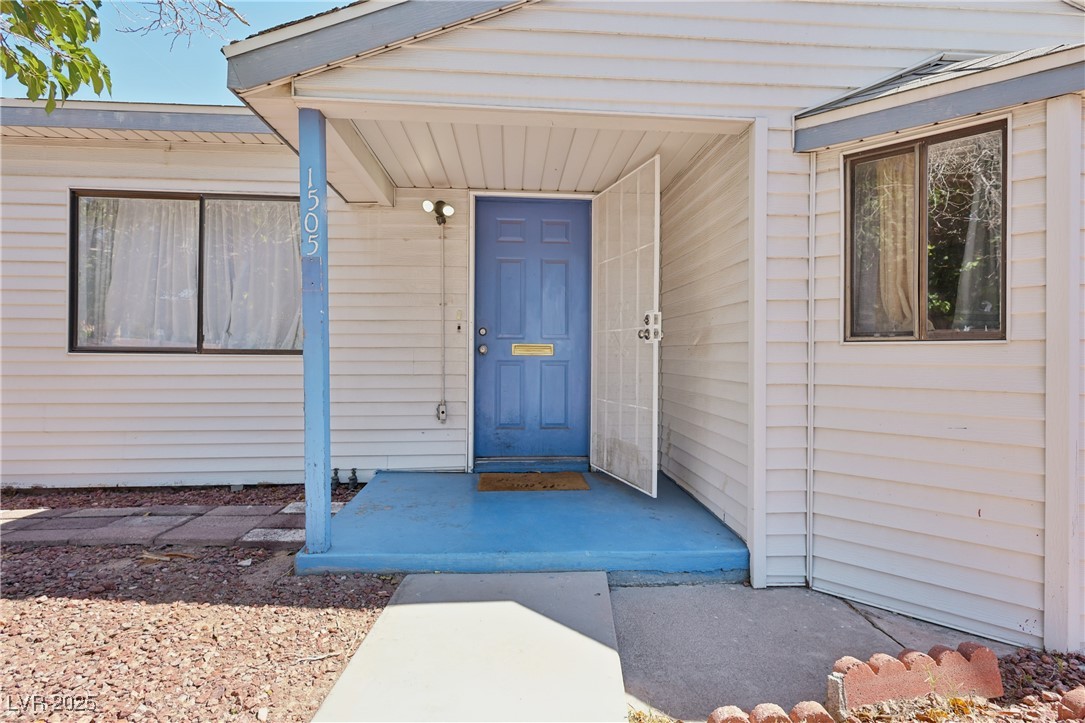 1505 East Ogden Avenue