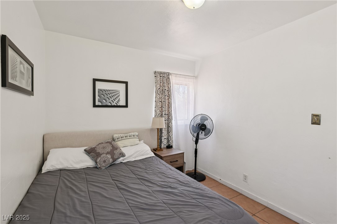1505 East Ogden Avenue