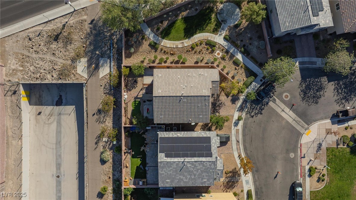 5666 Colbert Street