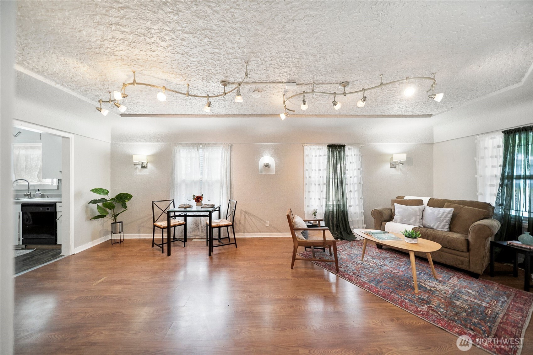 1105 6th Street