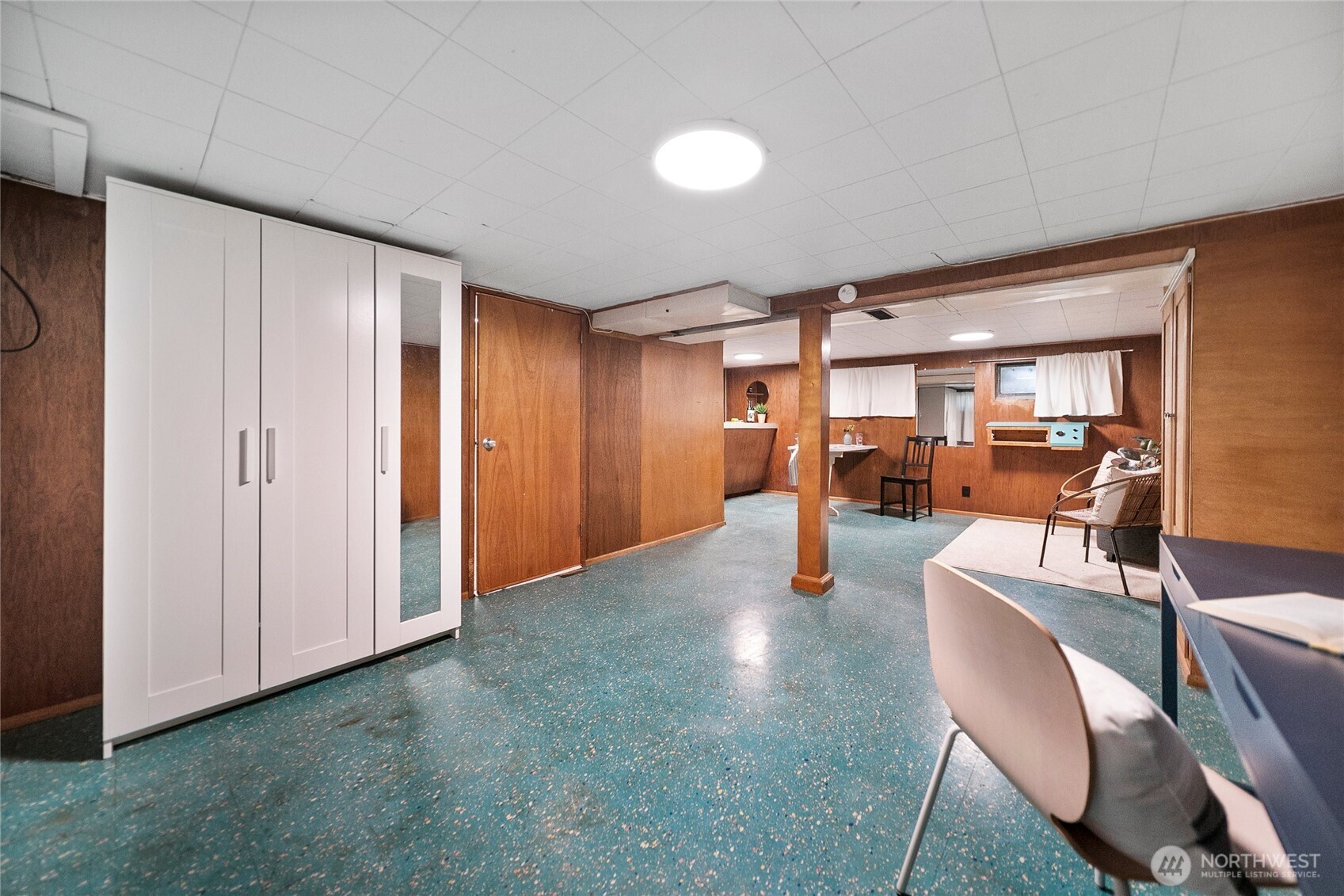 1105 6th Street