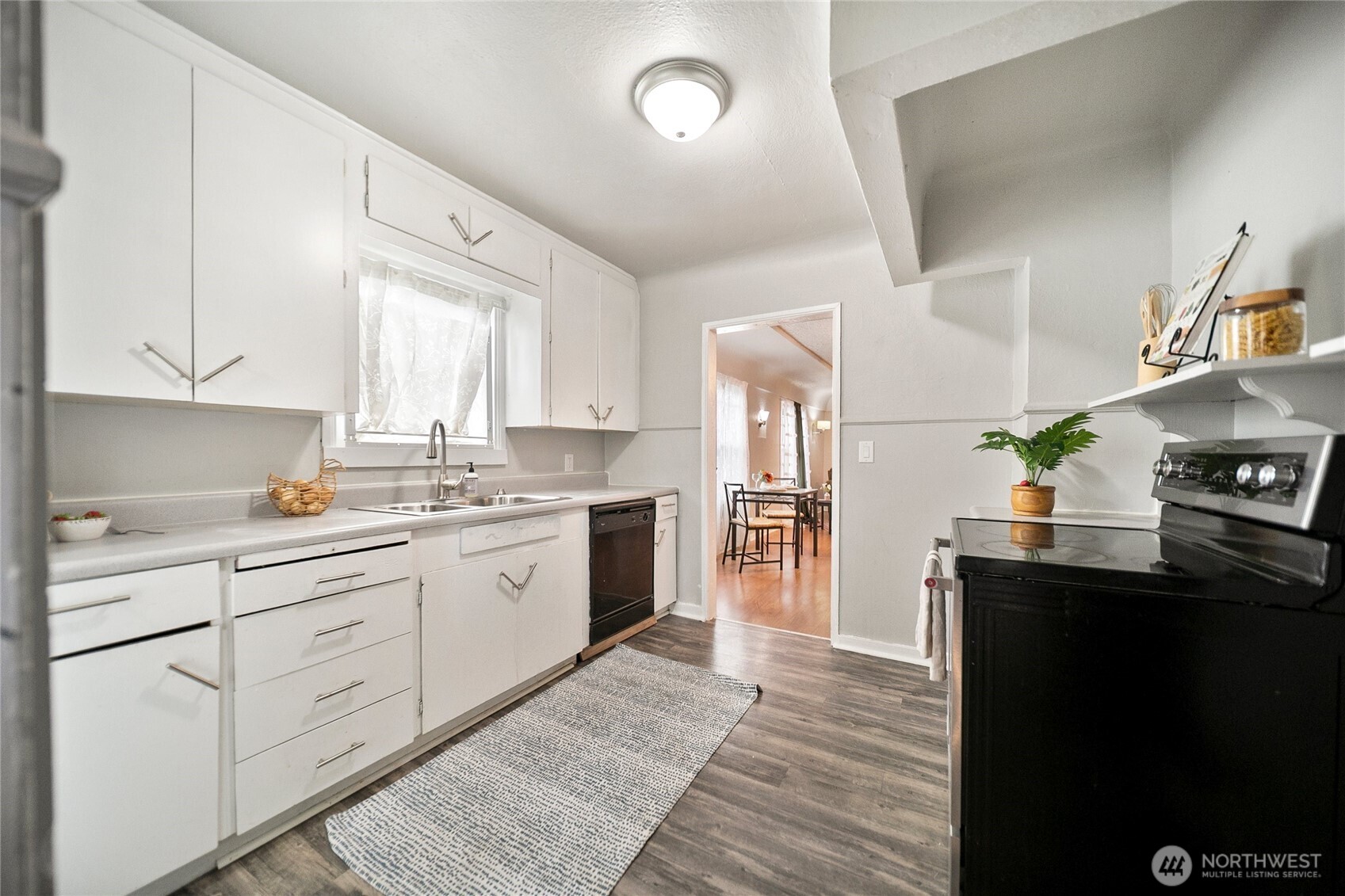 1105 6th Street
