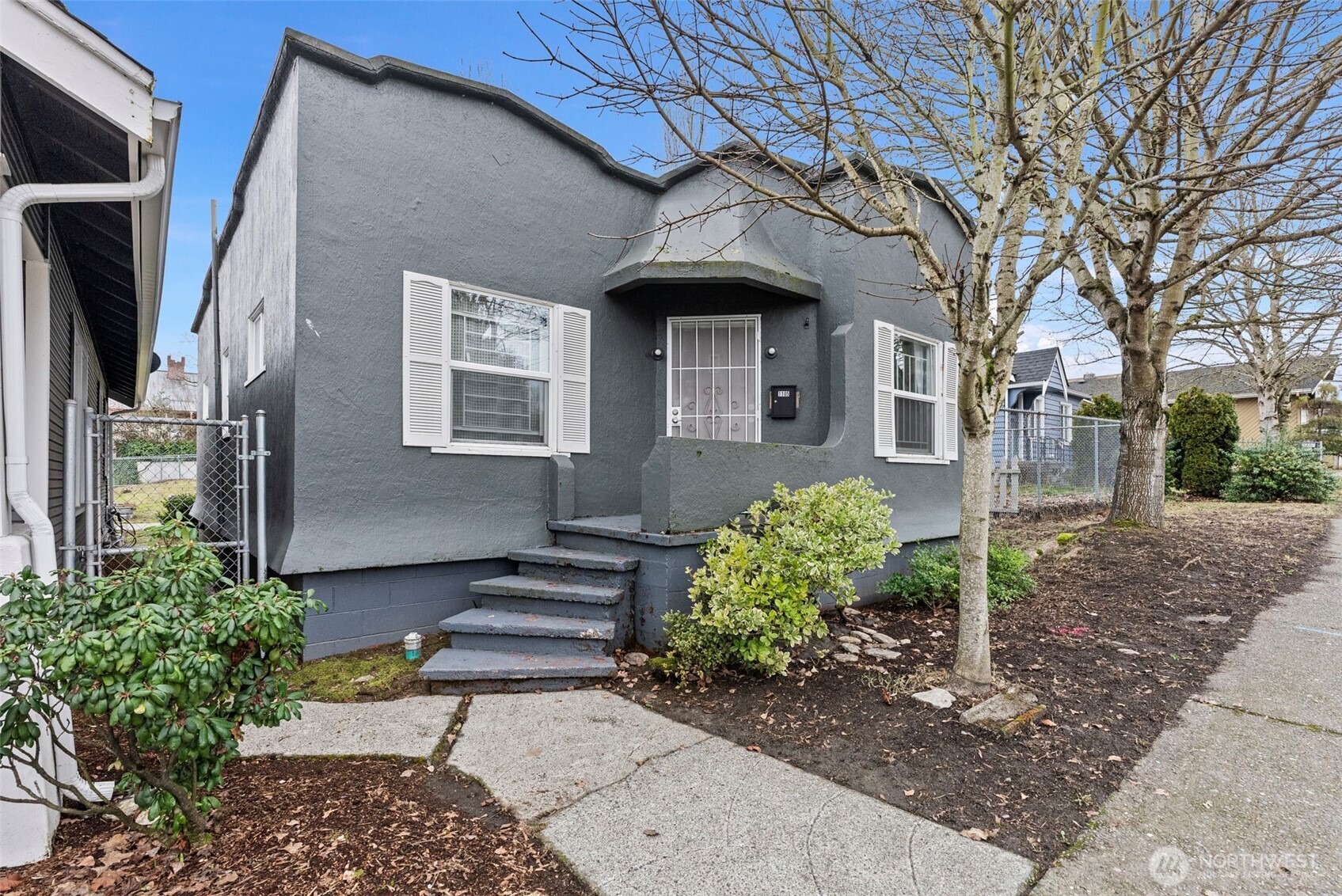 1105 6th Street