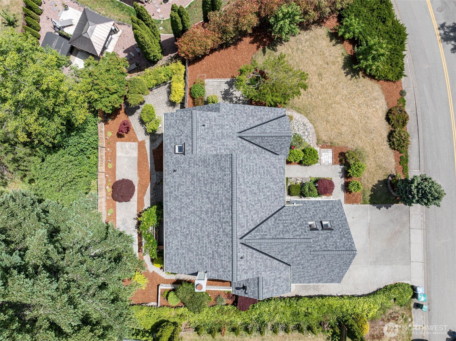 931 NW Calypso Circle