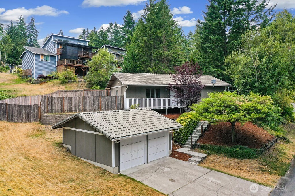 9205 Morning Side Drive NW