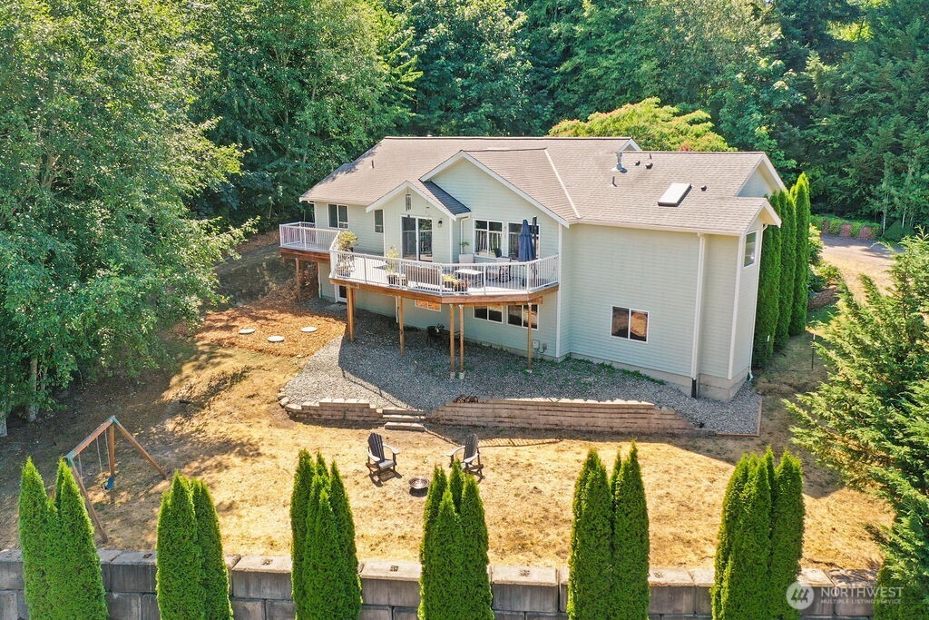 1069 NW Luoto Court