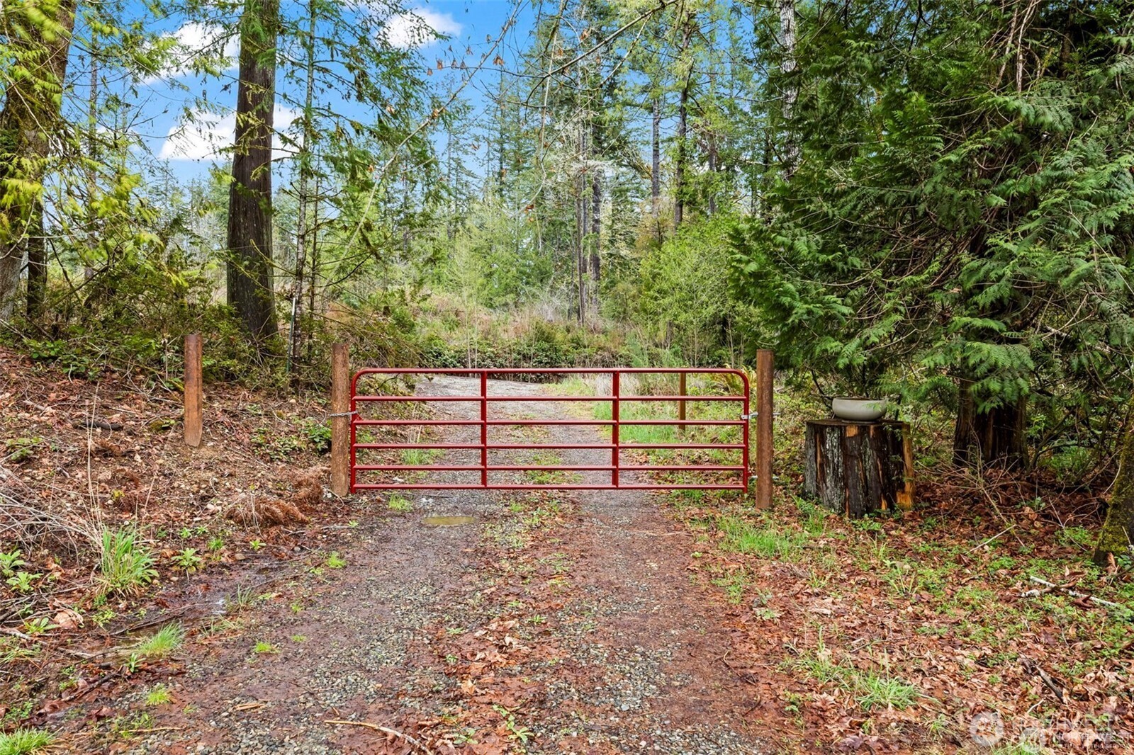 680 E State Route 302