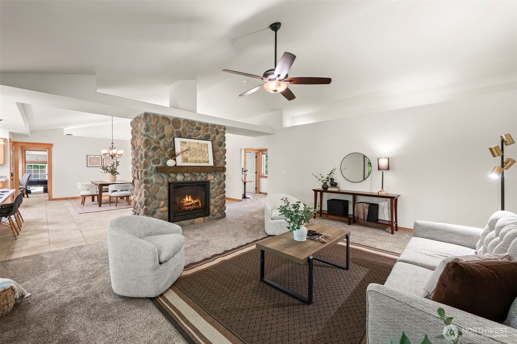 140 E Sterling Drive