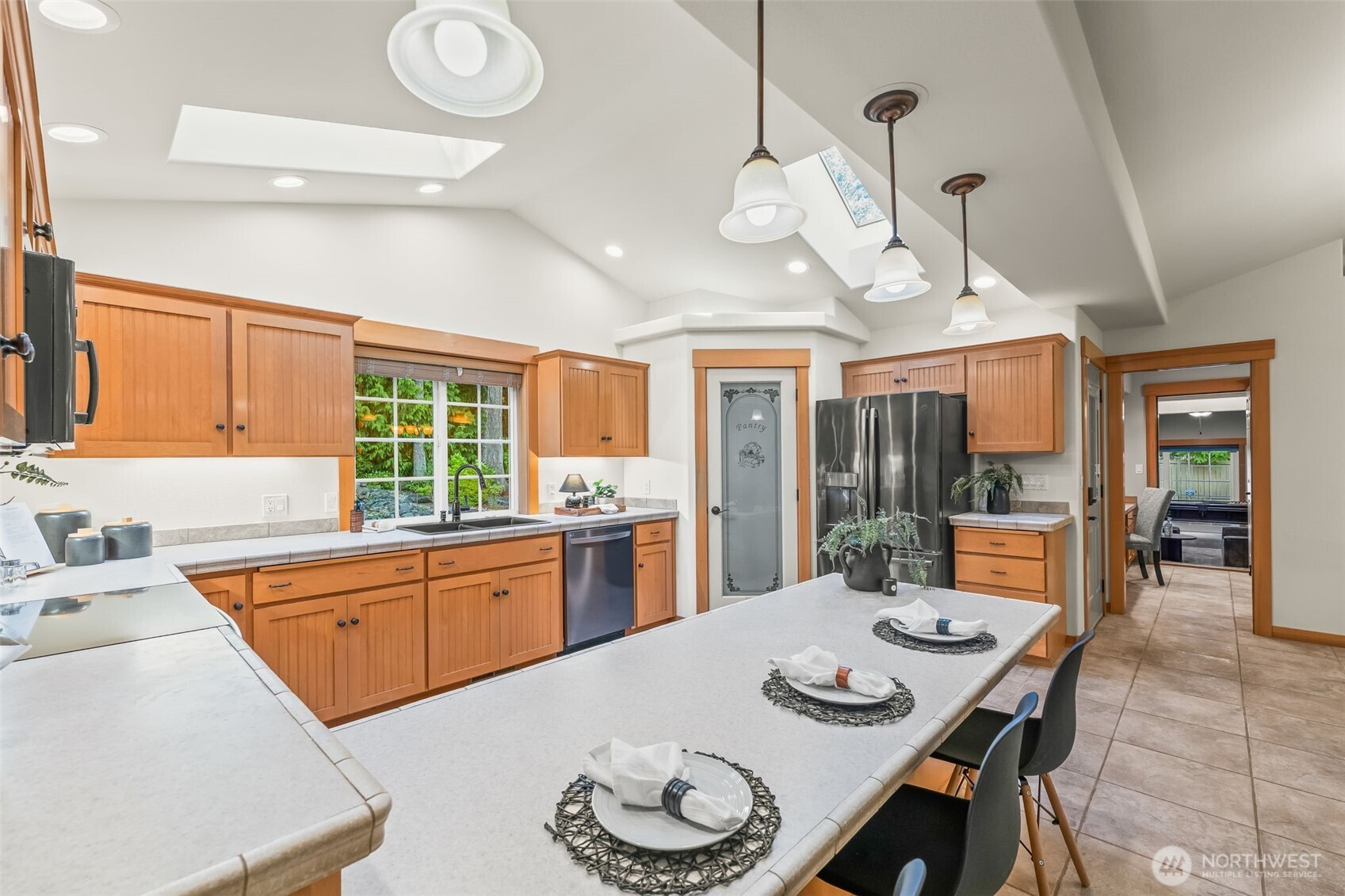 140 E Sterling Drive