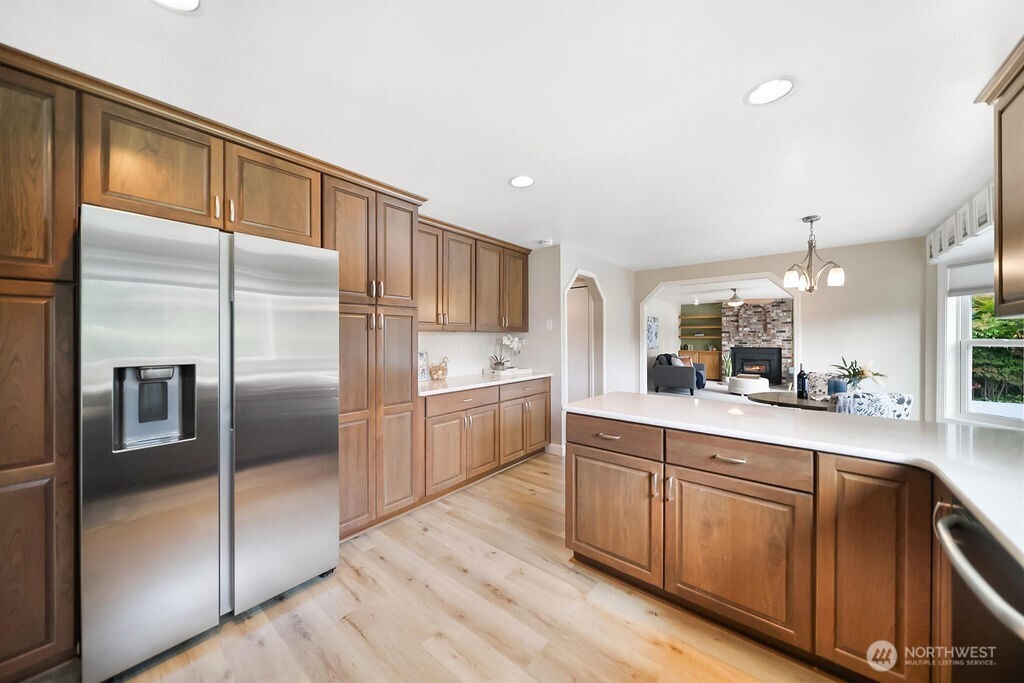 3055 NW Colonial Lane