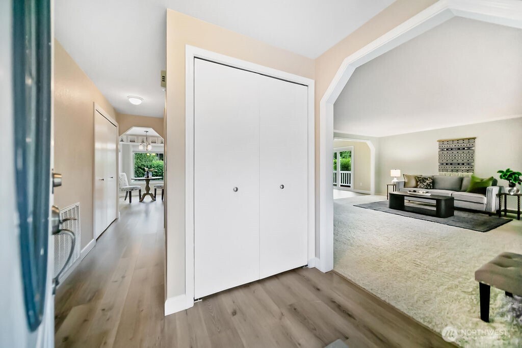 3055 NW Colonial Lane